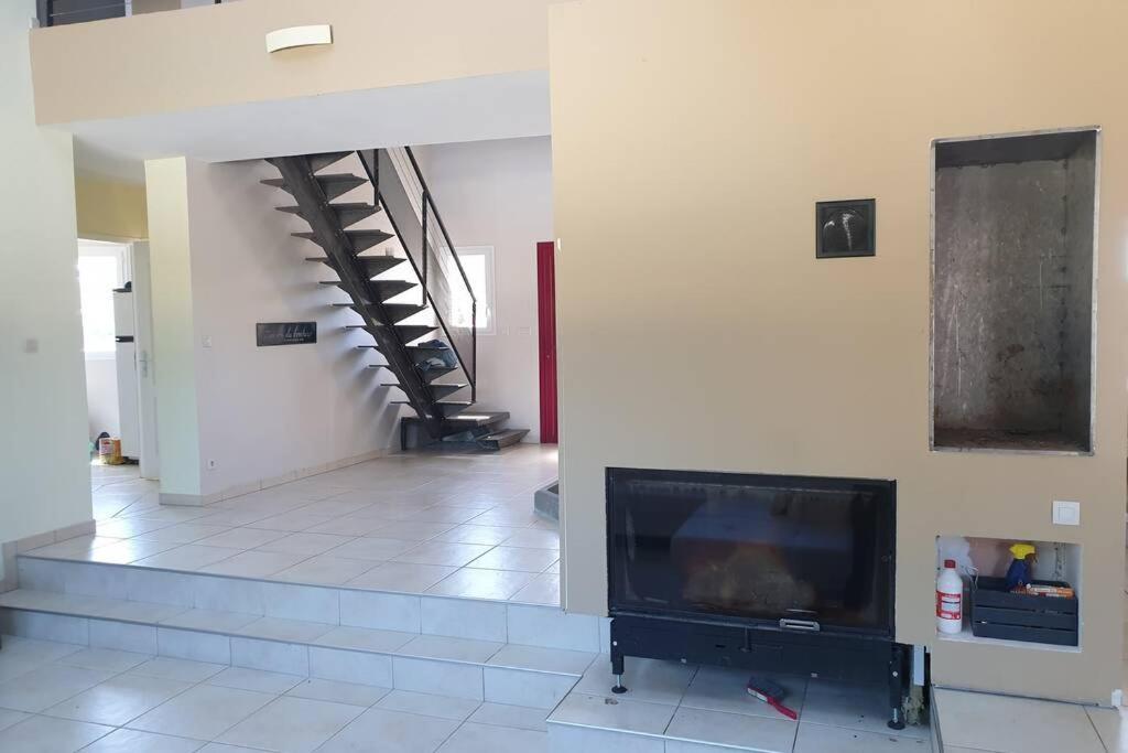 Villa Avec Piscine, Jacuzzi Et Vue Imprenable ! Herry Buitenkant foto